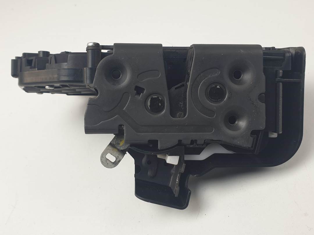 CERRADURA PUERTA DELANTERA DERECHA - 30799303 - VOLVO - C30