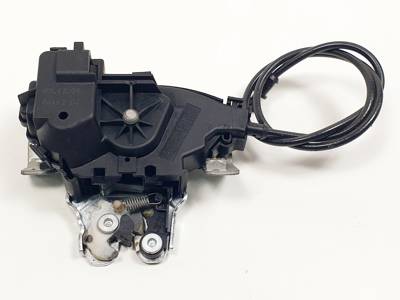 CERRADURA MALETERO / PORTON A2047500185 MERCEDES CLASE C (W204) BERLINA Autodesguaces Alicante
