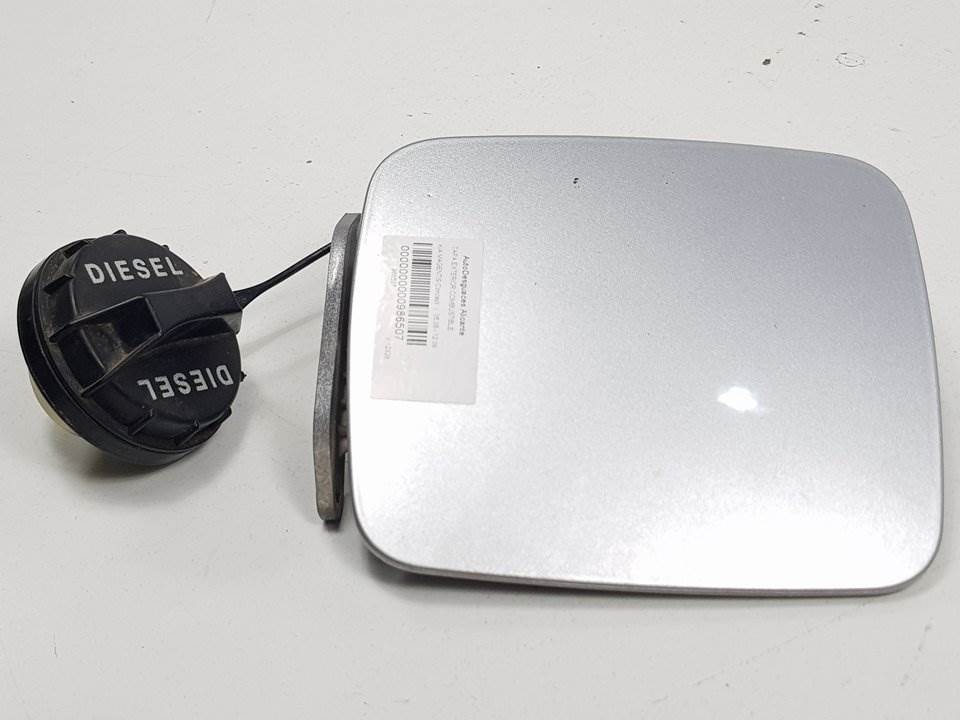 TAPA EXTERIOR COMBUSTIBLE - 695102G000 - KIA - MAGENTIS