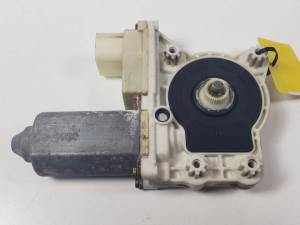 MOTOR ELEVALUNAS TRASERO IZQUIERDO 0206008001 BMW SERIE 7 (E65/E66) Autodesguaces Alicante