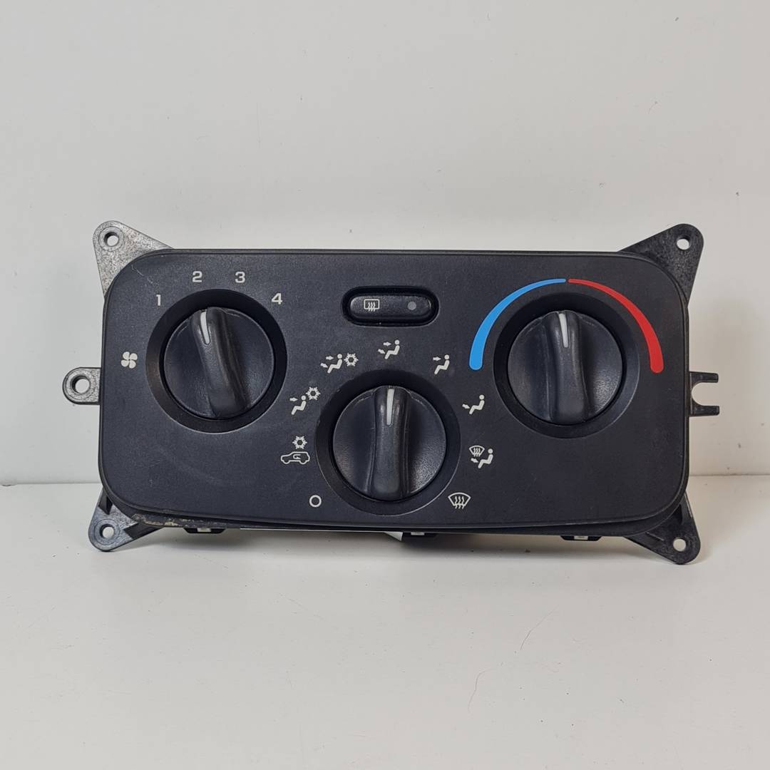 MANDO CALEFACCION / AIRE ACONDICIONADO - P55037533AD - JEEP - CHEROKEE (KJ)