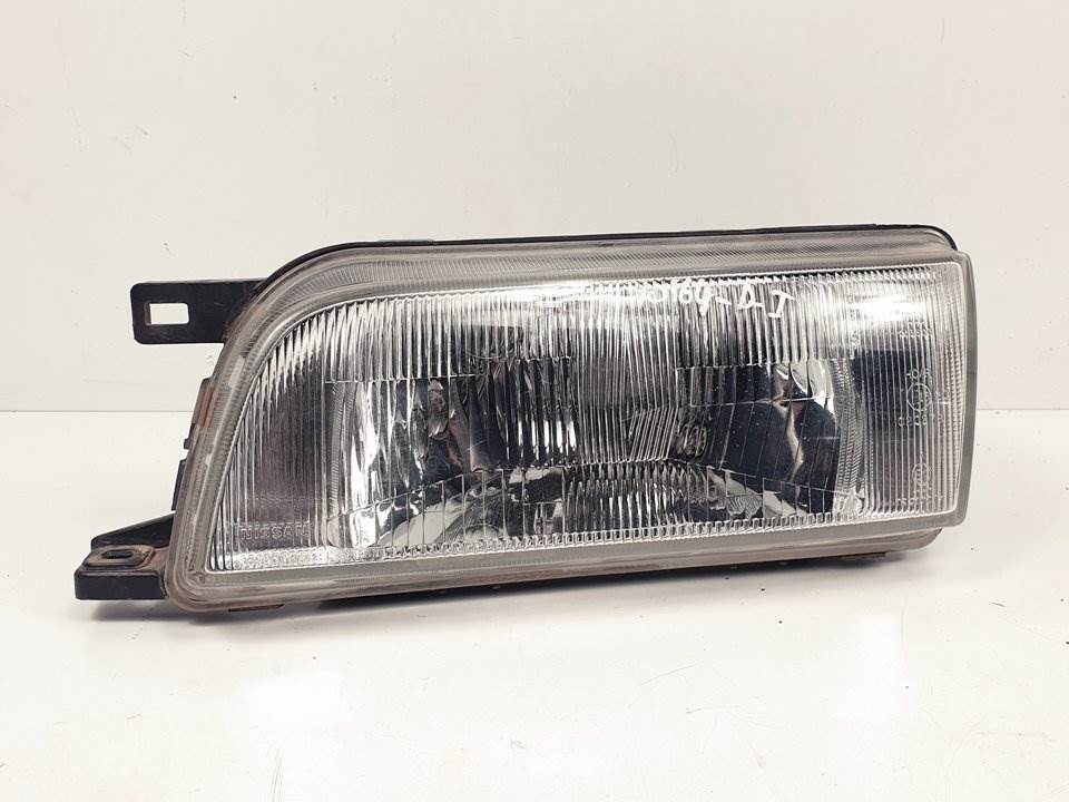Scheinwerfer links - NISSAN - SUNNY BERLINA (N14)