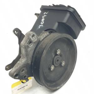 BOMBA DIRECCION 6779857010 BMW SERIE 7 (F01/F02) Autodesguaces Alicante