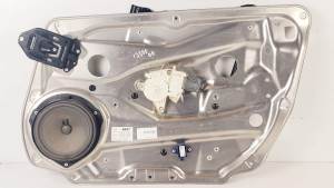 ELEVALUNAS DELANTERO DERECHO A2048200242 MERCEDES CLASE E (W212) LIM. Autodesguaces Alicante