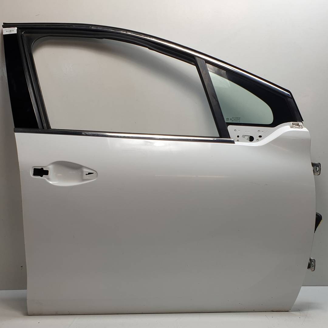Front right door - PEUGEOT - 208