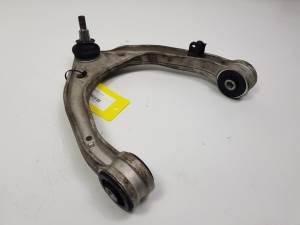 BRAZO SUSPENSION INFERIOR DELANTERO IZQUIERDO AUDI Q7 (4L) Autodesguaces Alicante