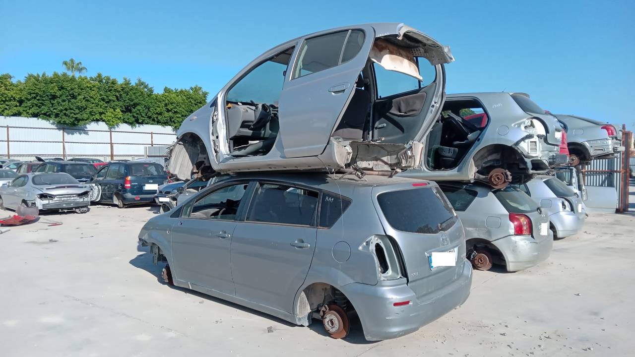 Imagen del vehículo TOYOTA COROLLA VERSO (R1)
