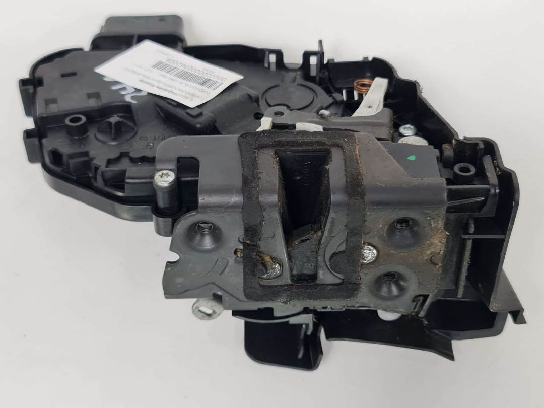 CERRADURA PUERTA DELANTERA DERECHA - 3M5AR21812MT - FORD - FOCUS LIM. (CB4)