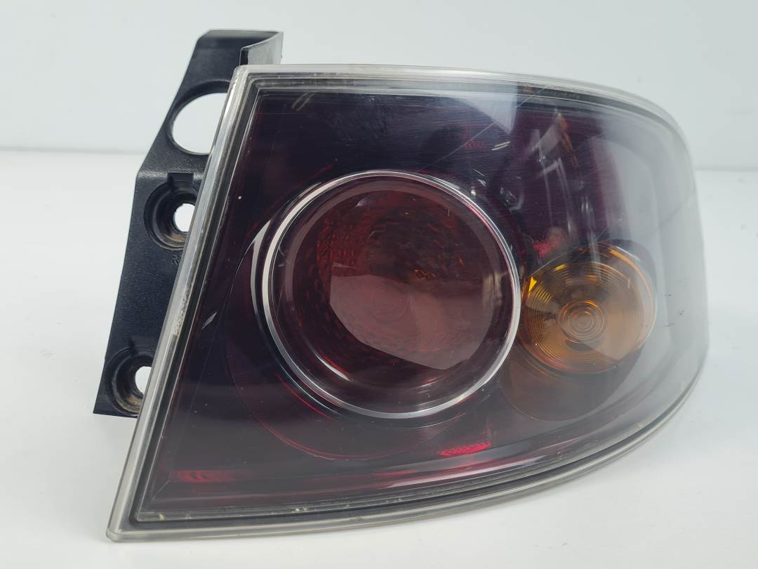 PILOTO TRASERO DERECHO - 6L6945112B - SEAT - IBIZA (6L1)
