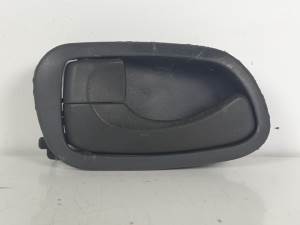 MANETA INTERIOR TRASERA IZQUIERDA DAEWOO NUBIRA BERLINA Autodesguaces Alicante