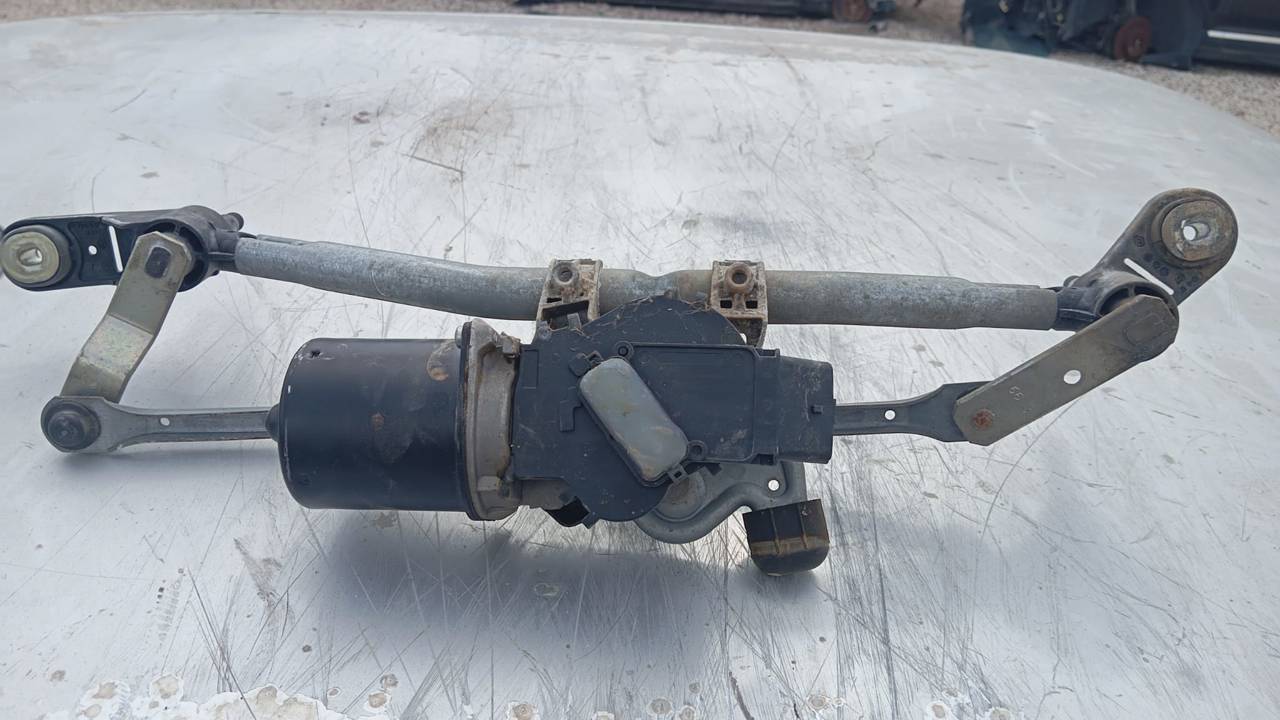 MOTOR LIMPIA DELANTERO