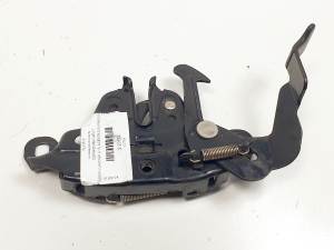 CERRADURA CAPOT NISSAN QASHQAI (J10) Autodesguaces Alicante