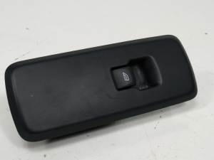 MANDO ELEVALUNAS TRASERO IZQUIERDO AH2214717AB LAND ROVER RANGE ROVER SPORT (L320) Autodesguaces Alicante