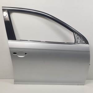 PUERTA DELANTERA DERECHA VOLKSWAGEN JETTA (1K2) Autodesguaces Alicante
