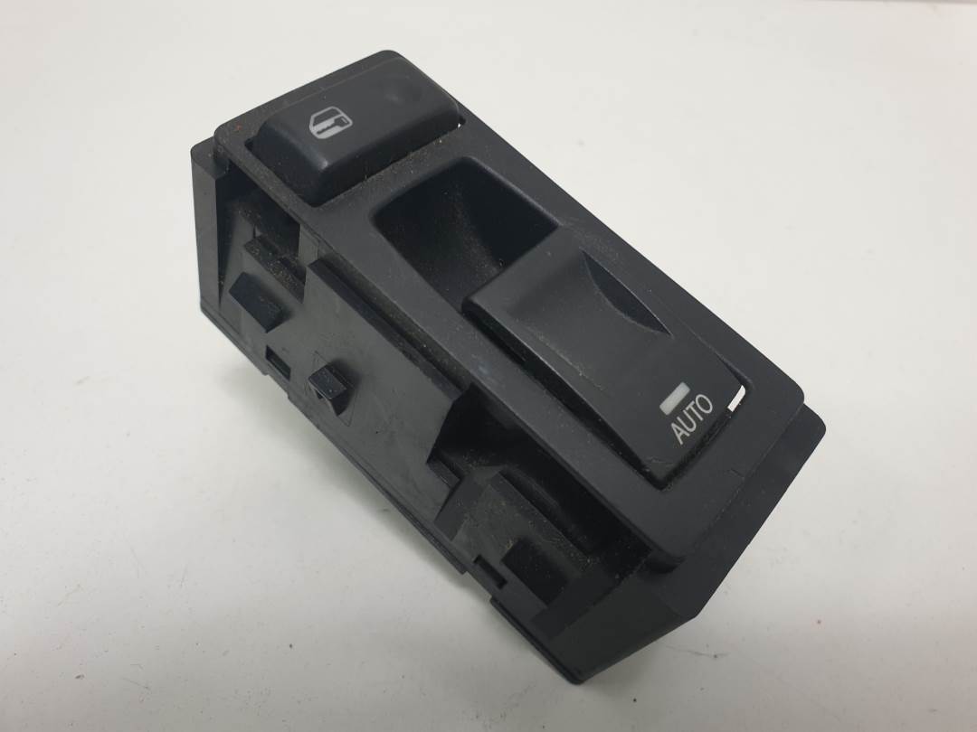 MANDO ELEVALUNAS DELANTERO DERECHO - 04602742 - CHRYSLER - 300 C TOURING