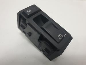 MANDO ELEVALUNAS DELANTERO DERECHO 04602742 CHRYSLER 300 C TOURING Autodesguaces Alicante