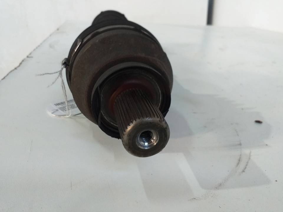 TRANSMISION DELANTERA IZQUIERDA