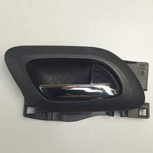 MANETA INTERIOR DELANTERA DERECHA 9683446577 PEUGEOT 5008 (T87) Autodesguaces Alicante