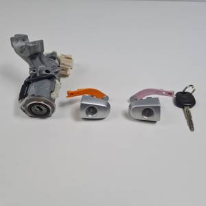 ANTIRROBO 45020423 TOYOTA RAV4 Autodesguaces Alicante