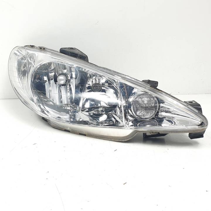 FARO DERECHO 085501121R PEUGEOT 206 CC Autodesguaces Alicante