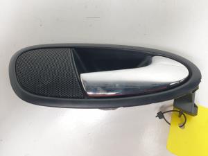 MANETA INTERIOR DELANTERA DERECHA 5P0837114 SEAT LEON (1P1) Autodesguaces Alicante
