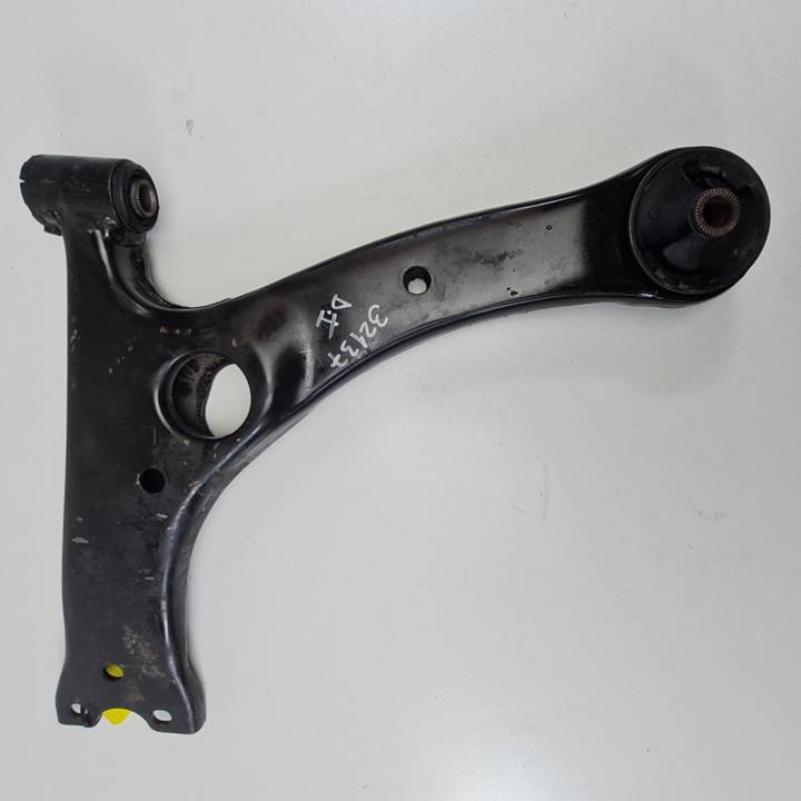 BRAZO SUSPENSION INFERIOR DELANTERO IZQUIERDO