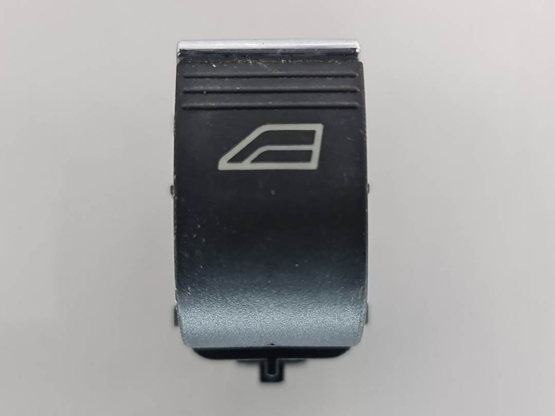 MANDO ELEVALUNAS DELANTERO DERECHO - BM5T14529AB - FORD - FIESTA (CCN)