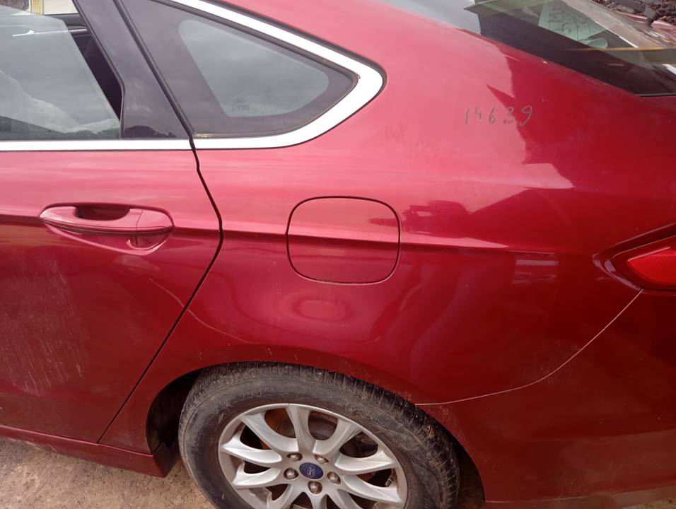 TAPA EXTERIOR COMBUSTIBLE