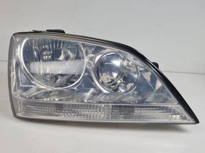 FARO DERECHO 921023E0 KIA SORENTO Autodesguaces Alicante
