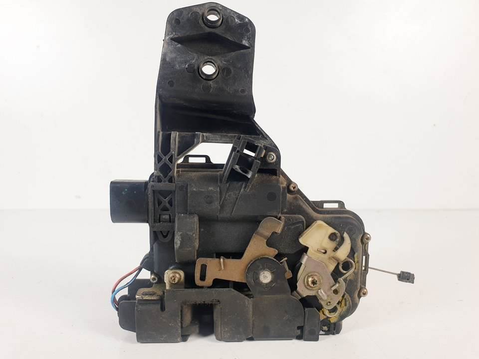 CERRADURA PUERTA DELANTERA DERECHA - C3B1837016A - VOLKSWAGEN - PASSAT BERLINA (3B2)