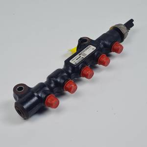 RAMPA INYECTORA 9654592680 FORD FIESTA (CB1) Autodesguaces Alicante