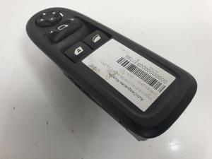 MANDO ELEVALUNAS DELANTERO IZQUIERDO 96637530XT CITROEN C3 Autodesguaces Alicante
