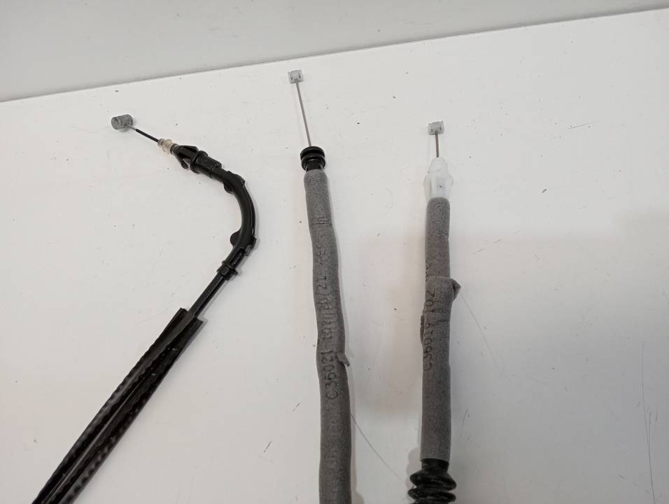 CERRADURA PUERTA TRASERA DERECHA