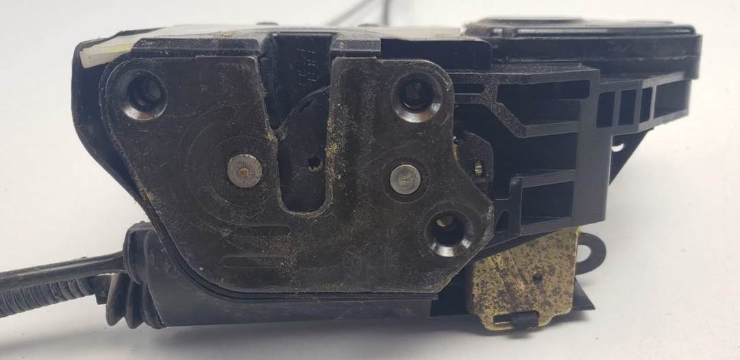 CERRADURA PUERTA DELANTERA IZQUIERDA - 813101F010 - KIA - SPORTAGE (JE,KM)