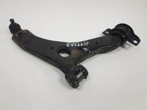BRAZO SUSPENSION INFERIOR DELANTERO DERECHO 2M5130423051BD FORD FOCUS BERLINA (CAK) Autodesguaces Alicante