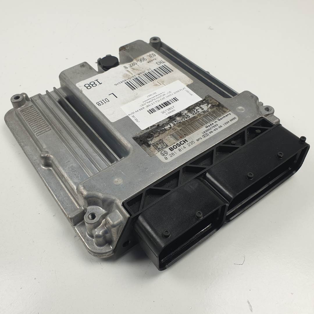 CENTRALITA MOTOR UCE - 0281014235 - AUDI - A4 BER. (B8)