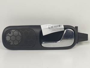 MANETA INTERIOR DELANTERA DERECHA 8L0837020 AUDI A3 (8L) Autodesguaces Alicante