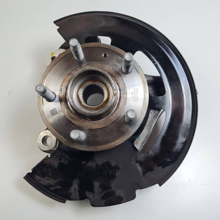 MANGUETA DELANTERA IZQUIERDA 39030299 OPEL ASTRA K Autodesguaces Alicante