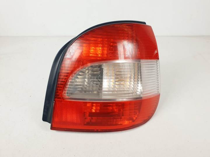 PILOTO TRASERO DERECHO