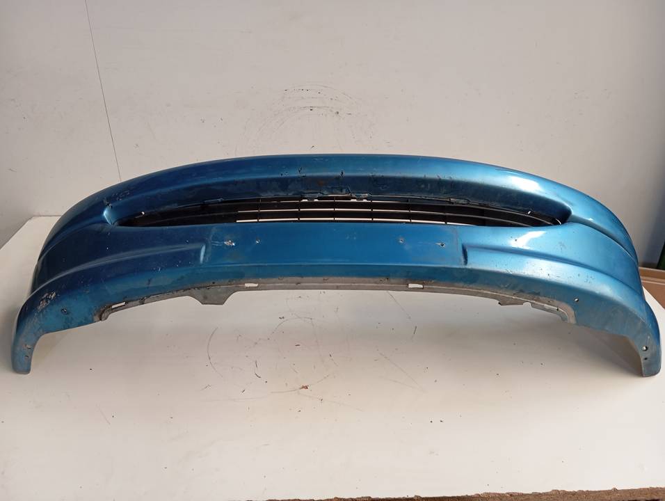 PARAGOLPES DELANTERO