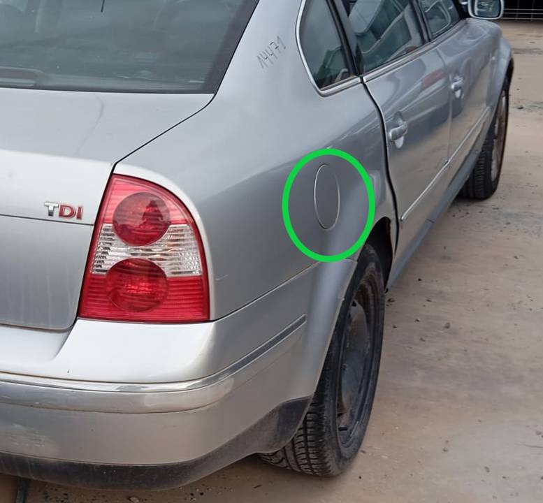 TAPA EXTERIOR COMBUSTIBLE