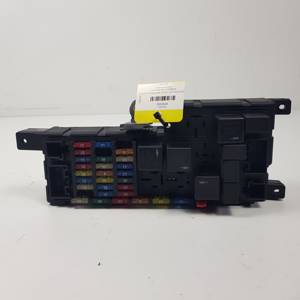 CAJA RELES / FUSIBLES 518322326 VOLVO V70 FAMILIAR Autodesguaces Alicante