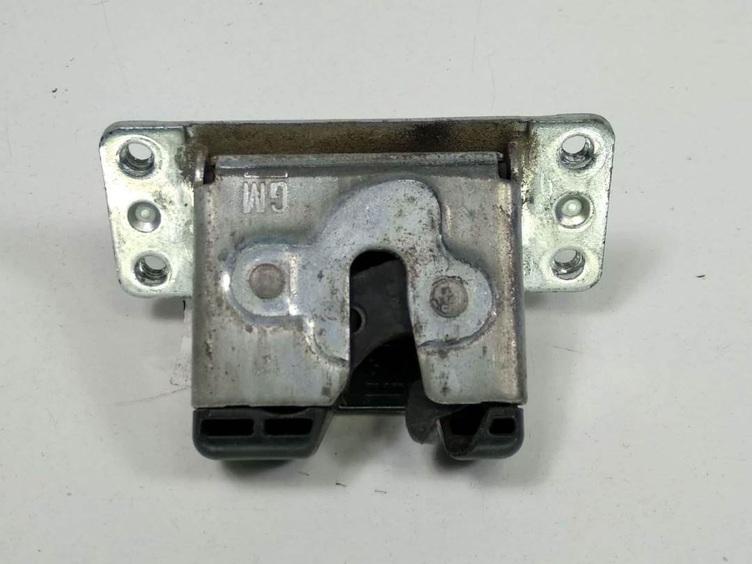 CERRADURA MALETERO / PORTON - 90563999 - OPEL - ZAFIRA A