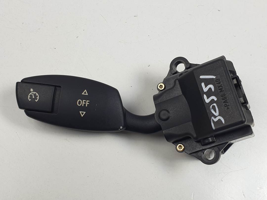 Commandes au volant - 6924104 - BMW - SERIE 6 CABRIO (E64)