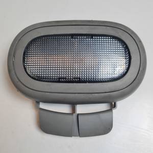 LUZ INTERIOR 8200447547 RENAULT CLIO II CAMPUS Autodesguaces Alicante