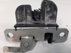 CERRADURA MALETERO / PORTON 6L6827505A SEAT IBIZA (6L1) Autodesguaces Alicante