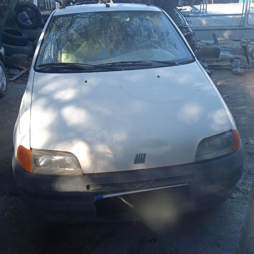 FIAT PUNTO BERLINA (176) (1993 - 1999)