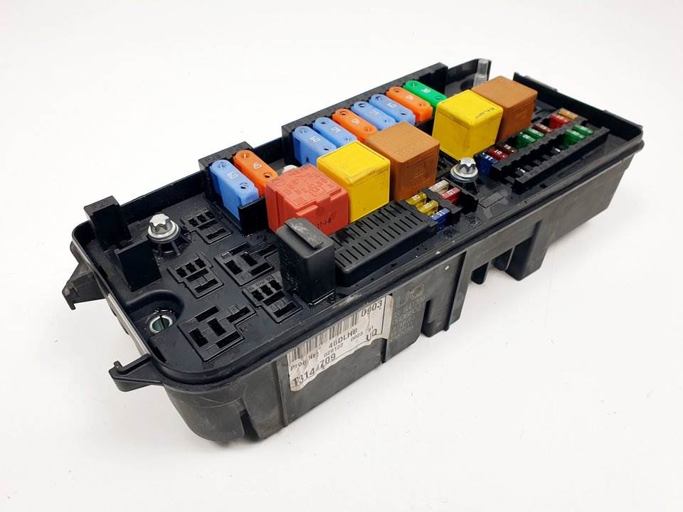 CAJA RELES / FUSIBLES - 13144709 - OPEL - VECTRA C CARAVAN