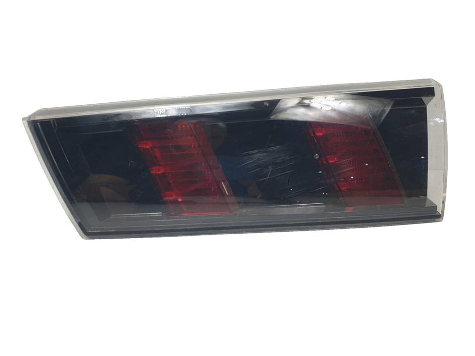 PILOTO TRASERO DERECHO INTERIOR 9813507980 PEUGEOT 508 Autodesguaces Alicante