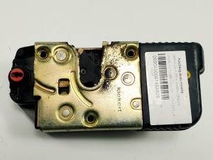 CERRADURA PUERTA TRASERA DERECHA CITROEN XANTIA BERLINA Autodesguaces Alicante